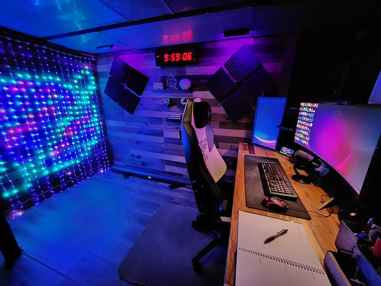 Jeff Bilbrey’s workshop with a programmable LED wall
